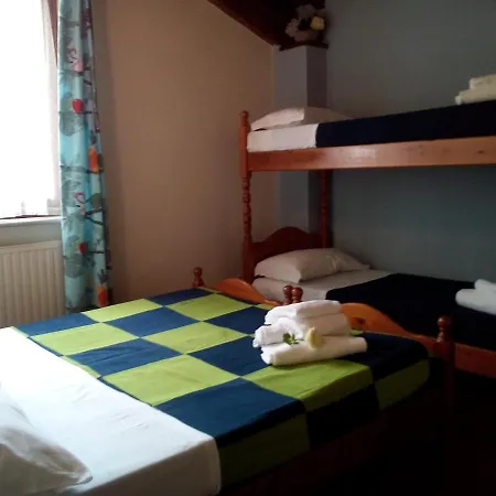 La Foresteria Dell'oasi Hostel
